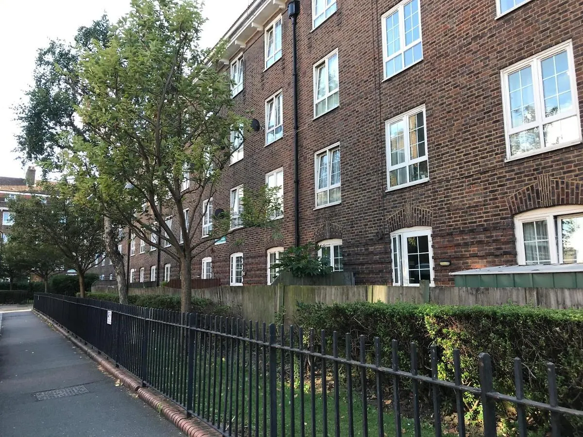 Riberfra Apartment London 0*,